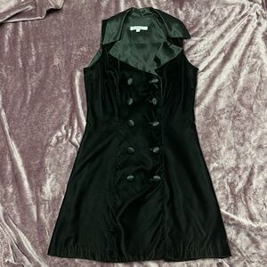 Black Velvet Double Breasted Vest Dress
Perfect for the holidays!